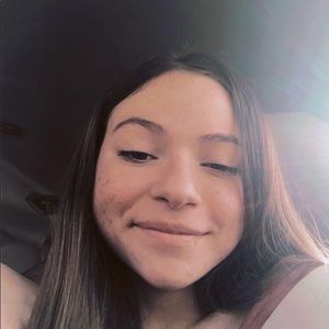 Meet your Posher, Gaby